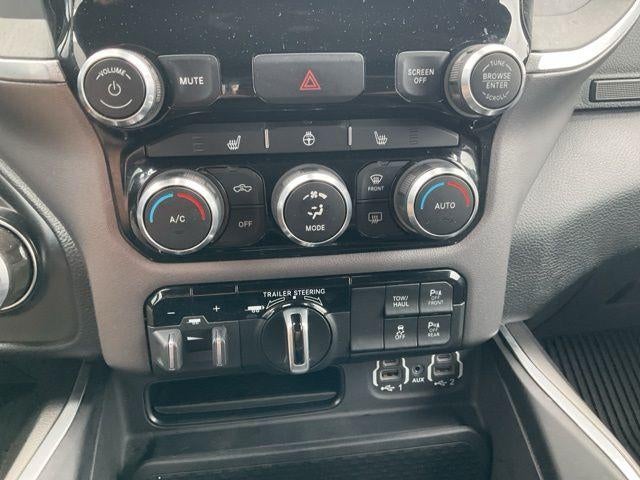 2021 RAM 1500 Big Horn 4x4 Crew Cab 5'7" Box