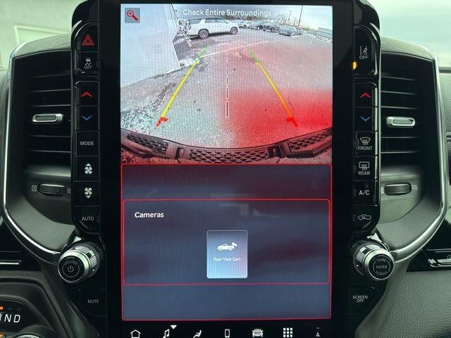 2026 RAM 1500 Laramie 4x4 Crew Cab 5'7" Box