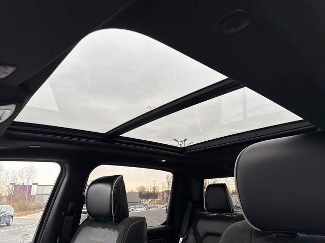 2026 RAM 1500 Laramie 4x4 Crew Cab 5'7" Box