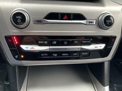 2022 Ford Explorer XLT 4WD