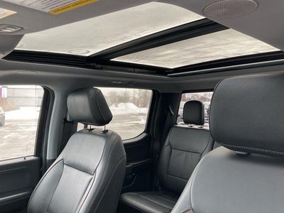 2022 Ford F-150 LARIAT 4WD SuperCrew 5.5' Box