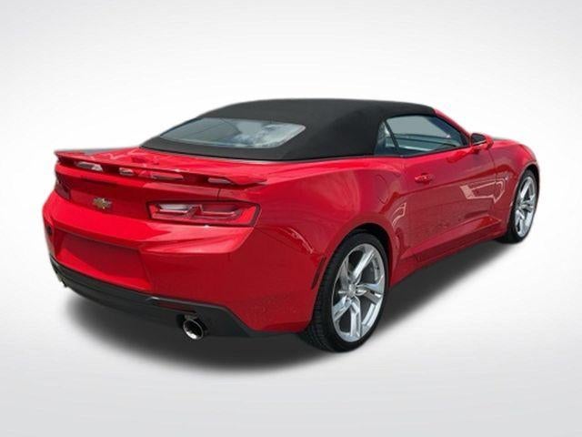 2016 Chevrolet Camaro 2dr Convertible 1LT
