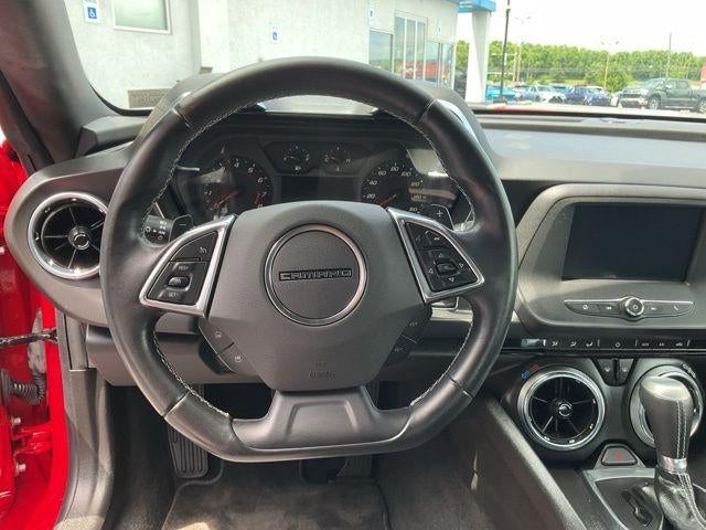 2016 Chevrolet Camaro 2dr Convertible 1LT