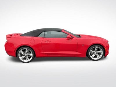 2016 Chevrolet Camaro 2dr Convertible 1LT