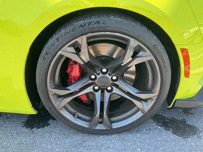2019 Chevrolet Camaro 2dr Coupe 1SS