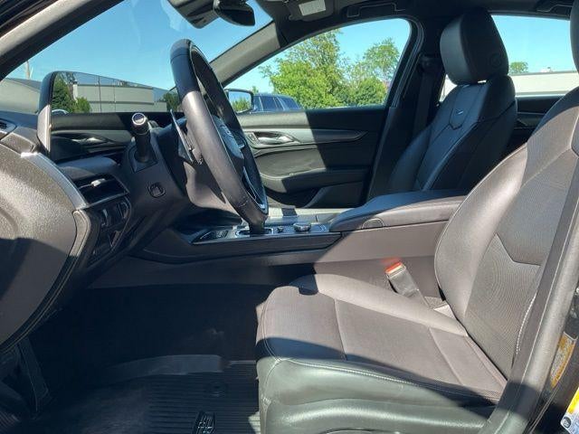 2025 Cadillac CT5 4dr Sdn Premium Luxury