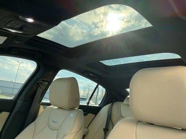 2022 Cadillac CT5 4dr Sdn Premium Luxury