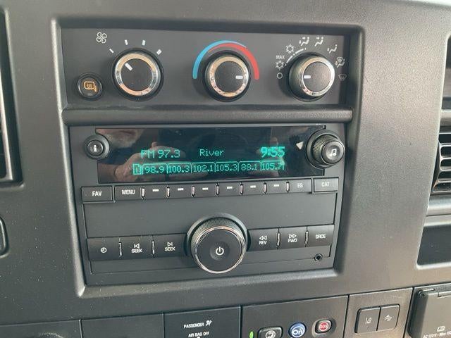 2025 Chevrolet Express Passenger 3500 Extended Wheelbase Rear-Wheel Drive 1LT