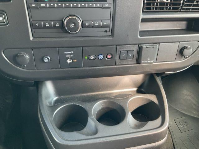 2025 Chevrolet Express Passenger 3500 Extended Wheelbase Rear-Wheel Drive 1LT