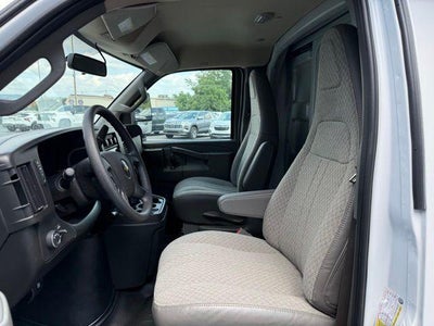 2024 Chevrolet Express Cutaway 3500 Base