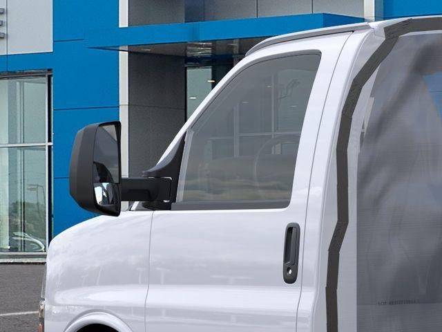 2026 Chevrolet Express Cutaway 3500 Base