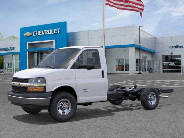 2026 Chevrolet Express Cutaway 3500 Base