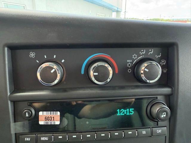 2024 Chevrolet Express Cutaway 3500 Base