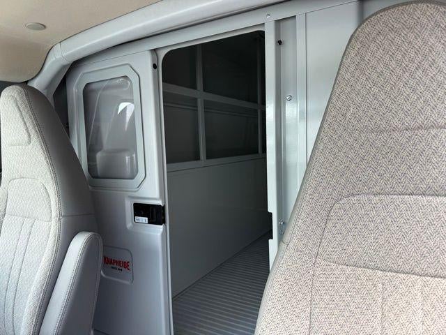 2024 Chevrolet Express Cutaway 3500 Base