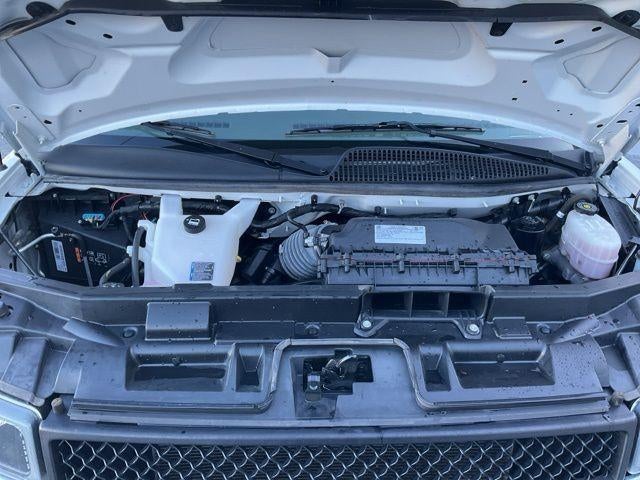 2021 Chevrolet Express Cutaway 3500 3500 Van 139"