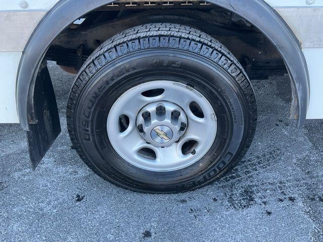 2021 Chevrolet Express Cutaway 3500 3500 Van 139"