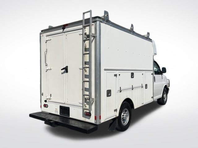 2019 Chevrolet Express Cutaway 3500 3500 Van 139"