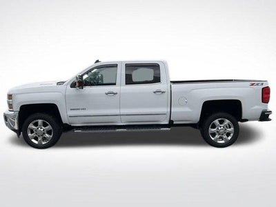 2019 Chevrolet Silverado 2500 HD Crew Cab Standard Box 4-Wheel Drive LTZ