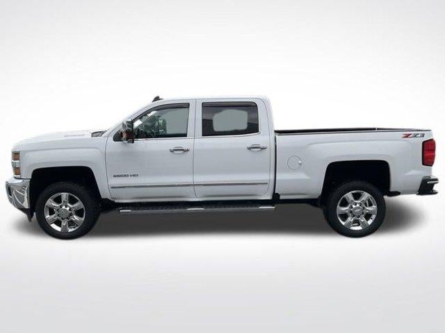 2019 Chevrolet Silverado 2500 HD Crew Cab Standard Box 4-Wheel Drive LTZ