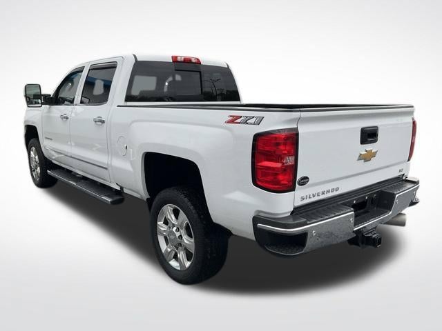 2019 Chevrolet Silverado 2500 HD Crew Cab Standard Box 4-Wheel Drive LTZ