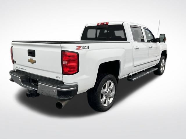 2019 Chevrolet Silverado 2500 HD Crew Cab Standard Box 4-Wheel Drive LTZ