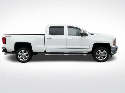 2019 Chevrolet Silverado 2500 HD Crew Cab Standard Box 4-Wheel Drive LTZ