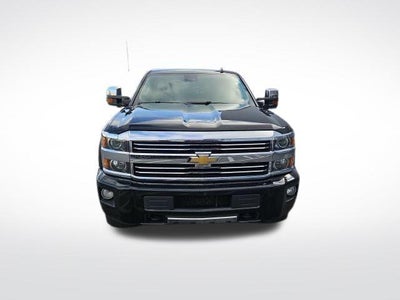 2016 Chevrolet Silverado 2500 HD Crew Cab Standard Box 4-Wheel Drive High Country