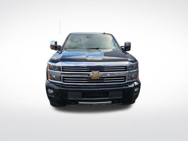 2016 Chevrolet Silverado 2500 HD Crew Cab Standard Box 4-Wheel Drive High Country