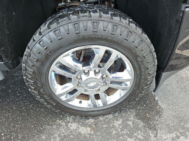 2016 Chevrolet Silverado 2500 HD Crew Cab Standard Box 4-Wheel Drive High Country