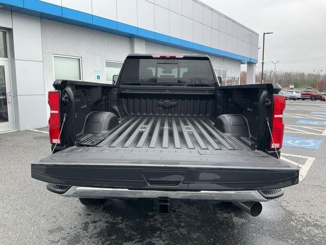 2025 Chevrolet Silverado 3500 HD Crew Cab Long Box 4-Wheel Drive LTZ