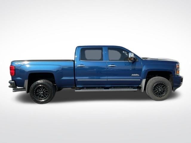 2019 Chevrolet Silverado 3500 HD Crew Cab Standard Box 4-Wheel Drive High Country