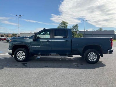 2024 Chevrolet Silverado 2500 HD Crew Cab Standard Box 4-Wheel Drive LT