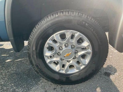 2024 Chevrolet Silverado 2500 HD Crew Cab Standard Box 4-Wheel Drive LT