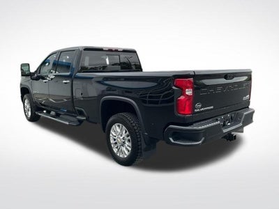 2022 Chevrolet Silverado 2500 HD Crew Cab Long Box 4-Wheel Drive High Country