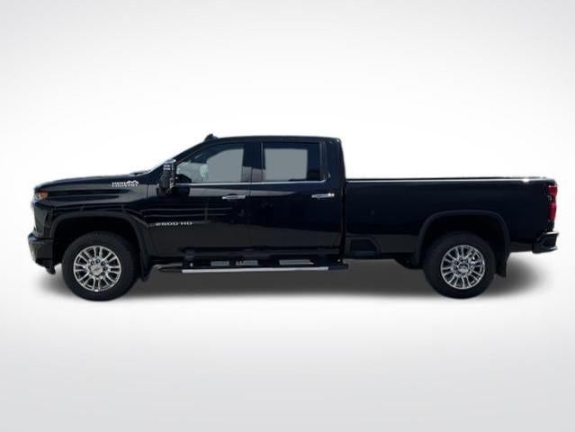 2022 Chevrolet Silverado 2500 HD Crew Cab Long Box 4-Wheel Drive High Country