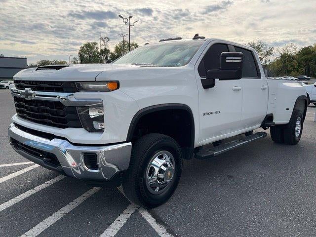 2024 Chevrolet Silverado 3500 HD Crew Cab Long Box 4-Wheel Drive LT