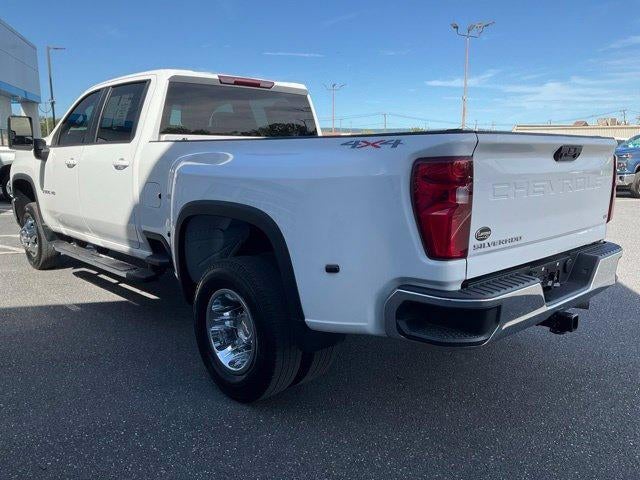 2024 Chevrolet Silverado 3500 HD Crew Cab Long Box 4-Wheel Drive LT