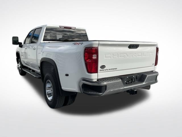 2024 Chevrolet Silverado 3500 HD Crew Cab Long Box 4-Wheel Drive LT