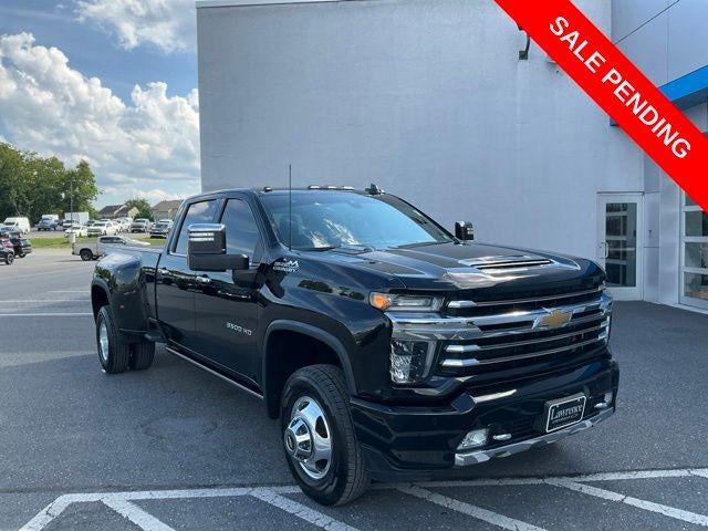 2022 Chevrolet Silverado 3500 HD Crew Cab Long Box 4-Wheel Drive High Country