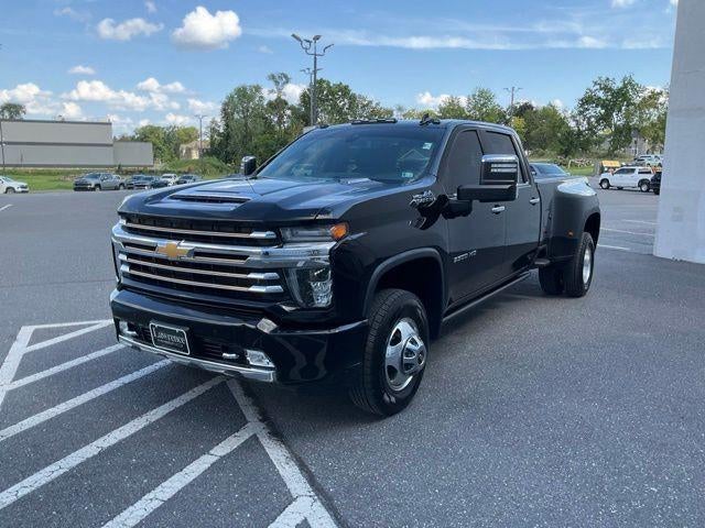 2022 Chevrolet Silverado 3500 HD Crew Cab Long Box 4-Wheel Drive High Country