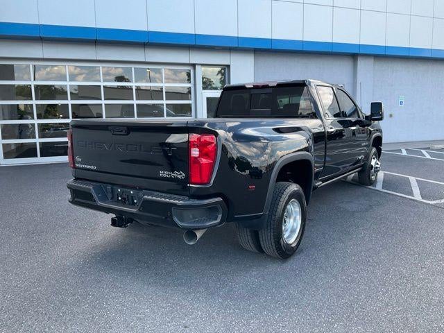 2022 Chevrolet Silverado 3500 HD Crew Cab Long Box 4-Wheel Drive High Country