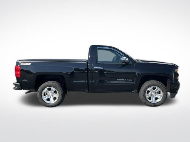 2017 Chevrolet Silverado 1500 Regular Cab Standard Box 4-Wheel Drive LT Z71