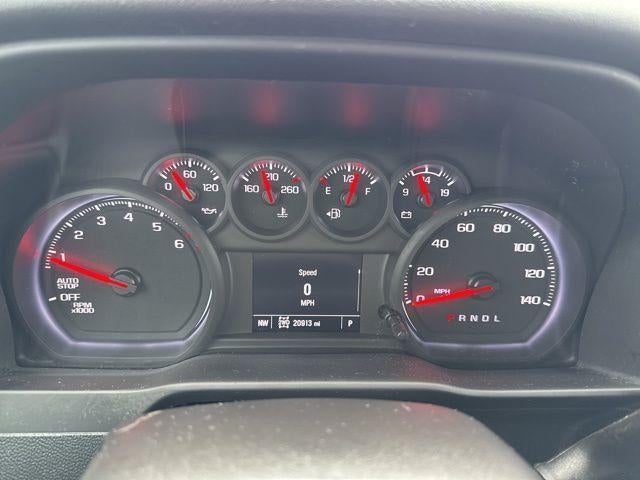 2022 Chevrolet Silverado 1500 Crew Cab Short Box 4-Wheel Drive Custom