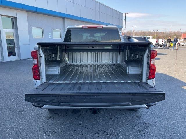 2022 Chevrolet Silverado 1500 Crew Cab Standard Box 4-Wheel Drive Custom