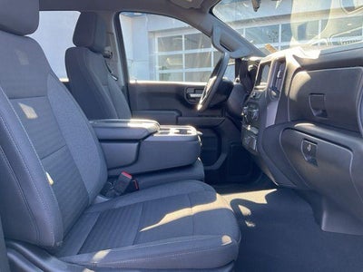 2022 Chevrolet Silverado 1500 Crew Cab Standard Box 4-Wheel Drive Custom