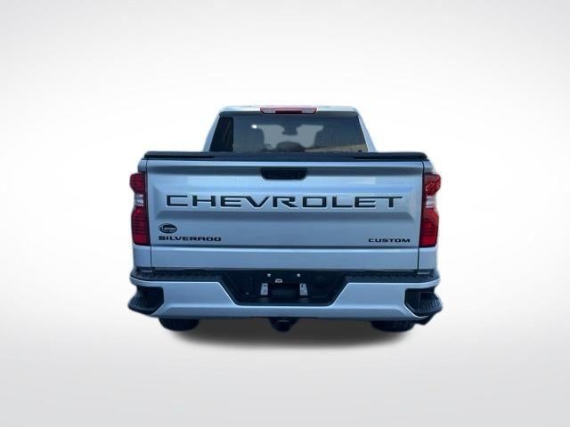 2022 Chevrolet Silverado 1500 Crew Cab Standard Box 4-Wheel Drive Custom