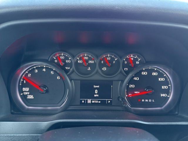 2022 Chevrolet Silverado 1500 Crew Cab Short Box 4-Wheel Drive Custom