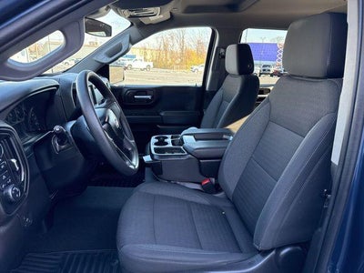 2023 Chevrolet Silverado 1500 Crew Cab Short Box 4-Wheel Drive Custom