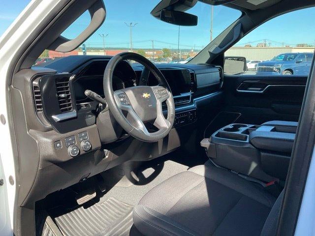 2024 Chevrolet Silverado 1500 Crew Cab Short Box 4-Wheel Drive LT 2FL
