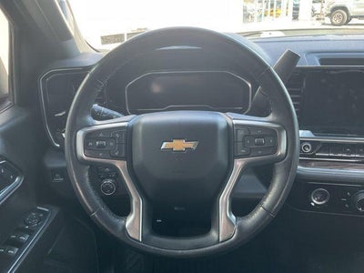 2022 Chevrolet Silverado 1500 Crew Cab Short Box 4-Wheel Drive LT 2FL